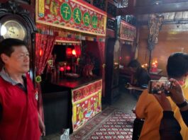 Upaya Pencurian Kimsin Dewa Kwan Kong di Klenteng Kwan Sing Bio Digagalkan Pengelola