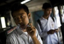 60 Ribu Pemuda Tuban Jadi Perokok Aktif, Mayoritas Hisap Rokok Setiap Hari