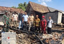 Lupa Memadamkan Tungku, Kebakaran Hanguskan Dapur dan Kandang Warga Bancar, Kerugian Capai Rp100 Juta