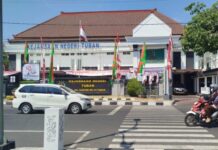 Kuasa Hukum EDP Soroti Kabar 3 Pejabat Kejari Tuban Kembali ke Jabatan Semula